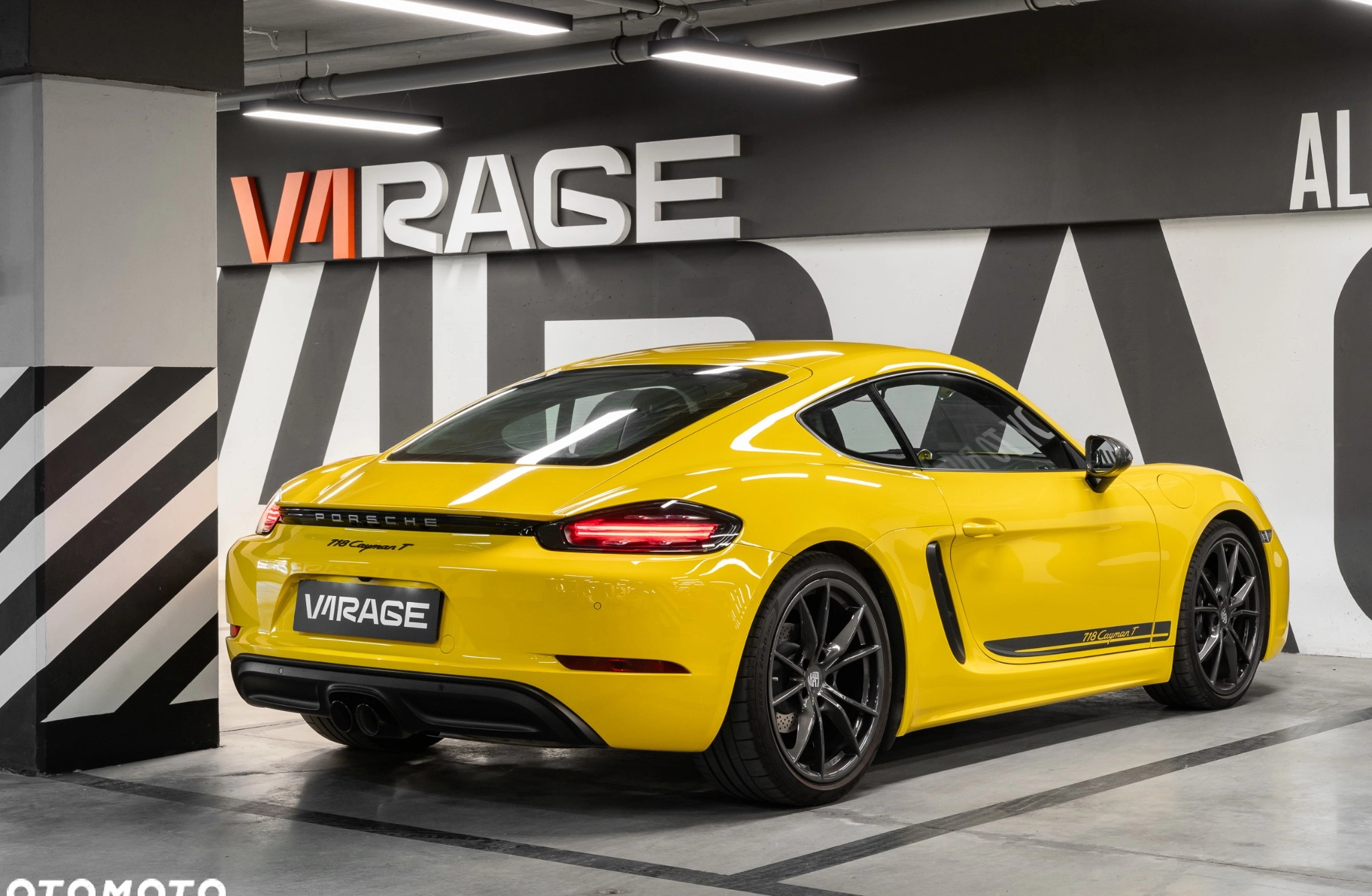 Porsche 718 Cayman cena 429900 przebieg: 13550, rok produkcji 2023 z Kraków małe 742